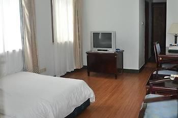 Shanghai Juyuan Holiday Village Chenjia Exterior photo